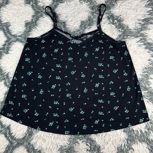 Torrid Women's Black Floral Blouse Size 0
